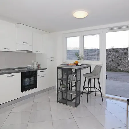 Apartment Pleasant Stay - For Two